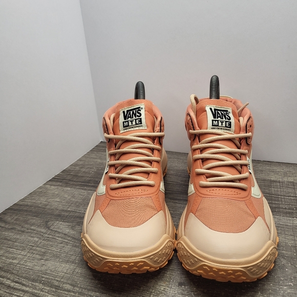 VANS MTE Crosspath Hiking Boots Orange Women's Size 7 New - Picture 4 of 8